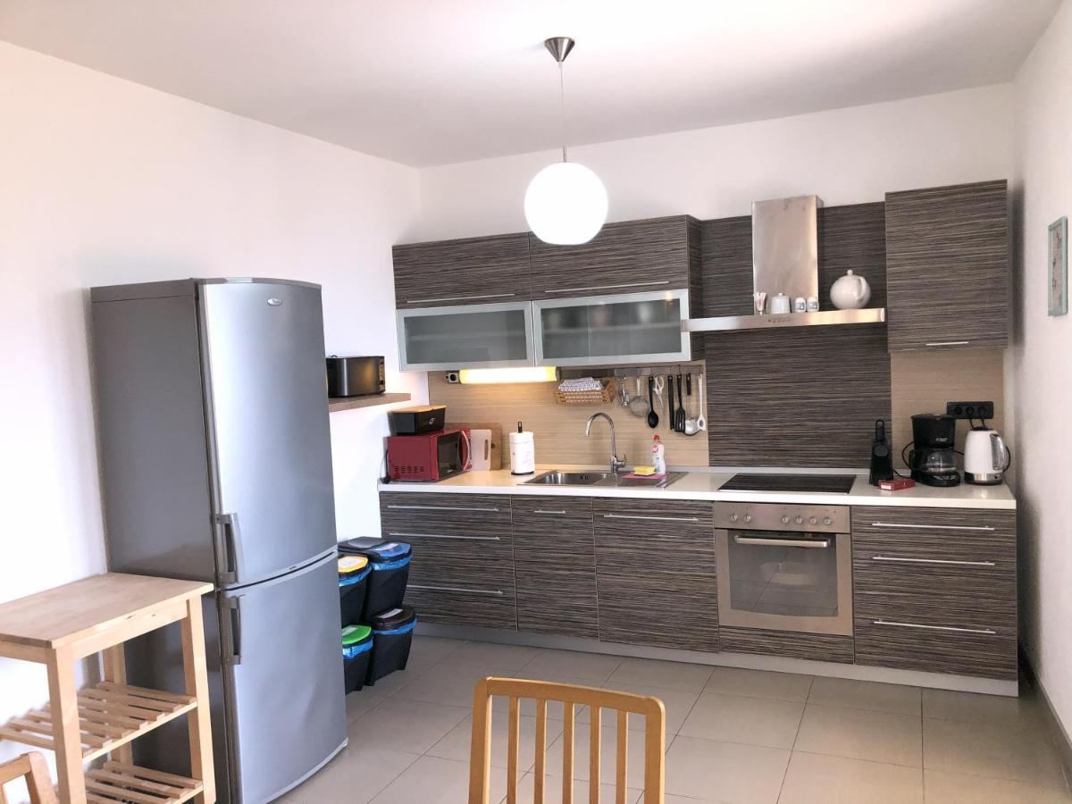 Apartments Trlika Kampor Eksteriør bilde